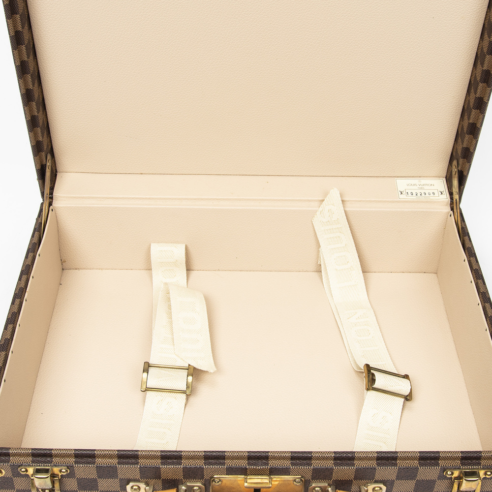Louis Vuitton Cotteville 45 - Picture 10 of 11